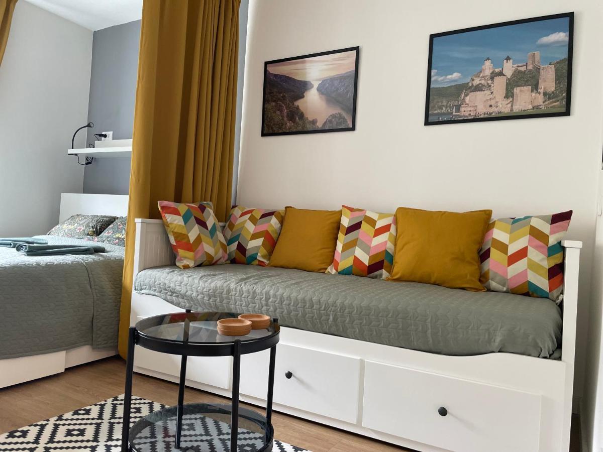 Harmony Apartman Доньи-Милановац Экстерьер фото
